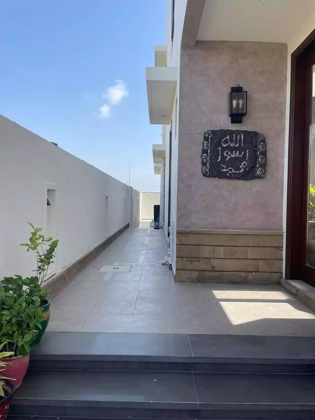 Luxurious 4 Bedroom Portion For Rent In DHA Phase 7 Karachi – Maxx Capitals (4) Luxurious 4 Bedroom Portion For Rent In DHA Phase 7 Karachi - Maxx Capitals