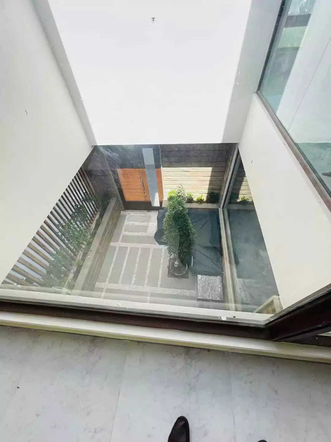 Luxurious 4 Bedroom Portion For Rent In DHA Phase 7 Karachi – Maxx Capitals (5) Luxurious 4 Bedroom Portion For Rent In DHA Phase 7 Karachi - Maxx Capitals