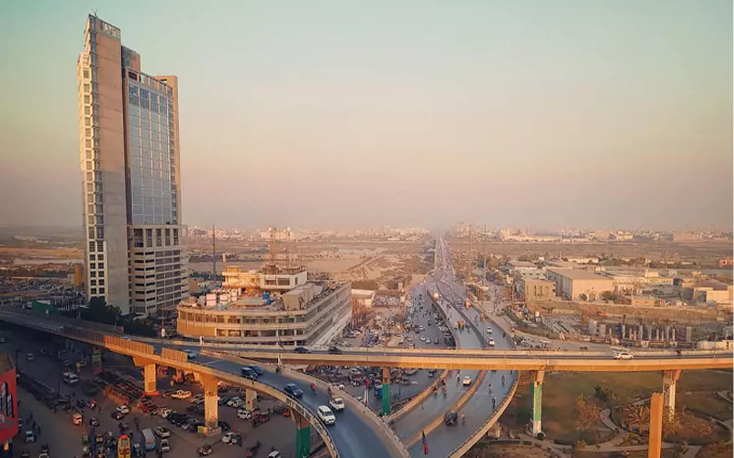 Falaknaz Tiara 2, 3 & 4 Bedrooms Apartment In Karachi (3) Falaknaz Tiara 2, 3 & 4 Bedrooms Apartment In Karachi